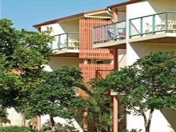 Aqualuna Resort Sapphire Beach